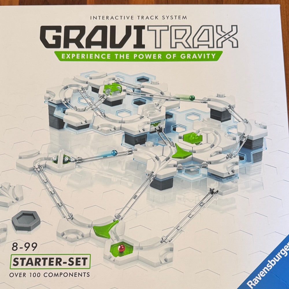 Ravensburger GraviTrax Interactive Track System - Includes Expansion: Looping
